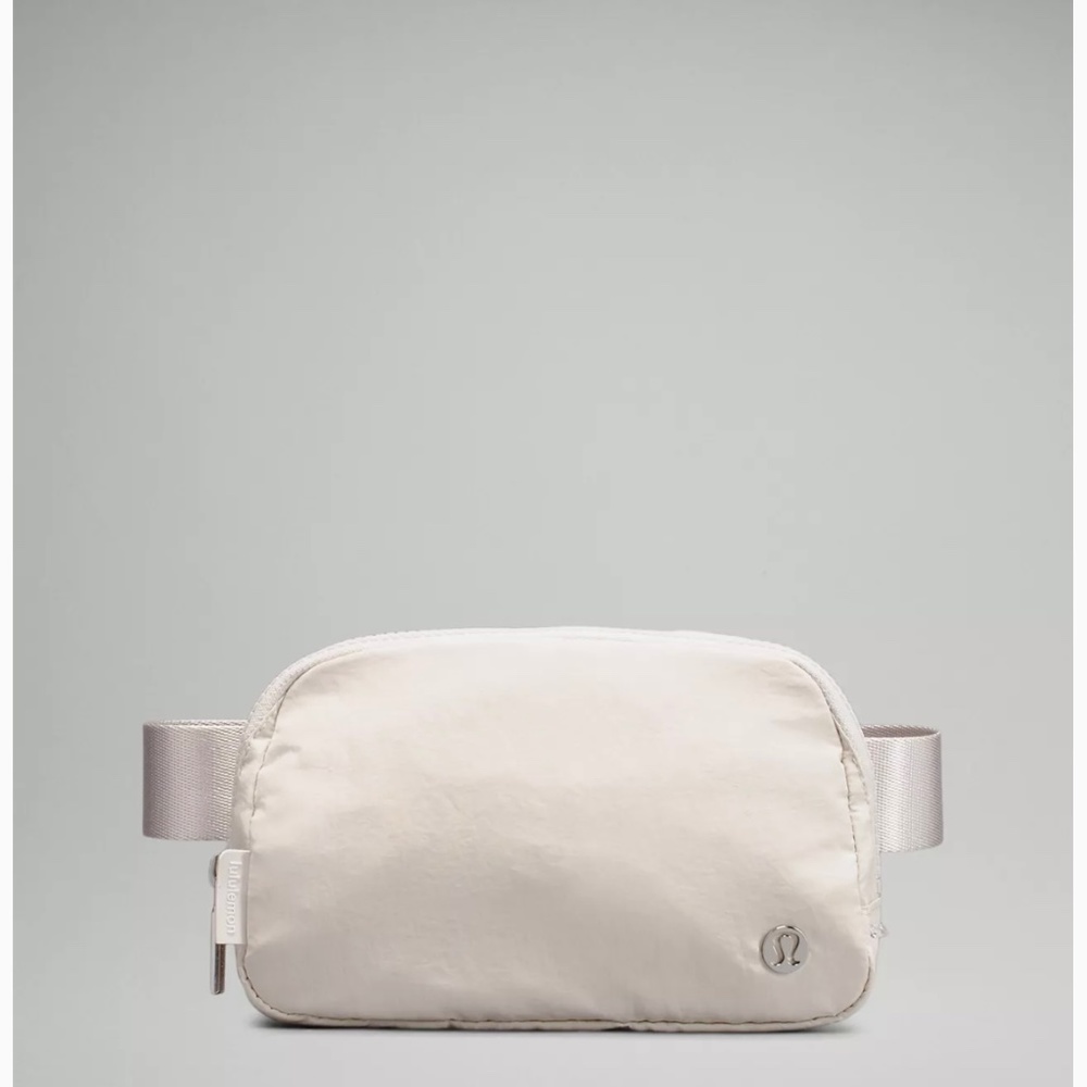 Lululemon Wear Everywhere Belt Bag 1L